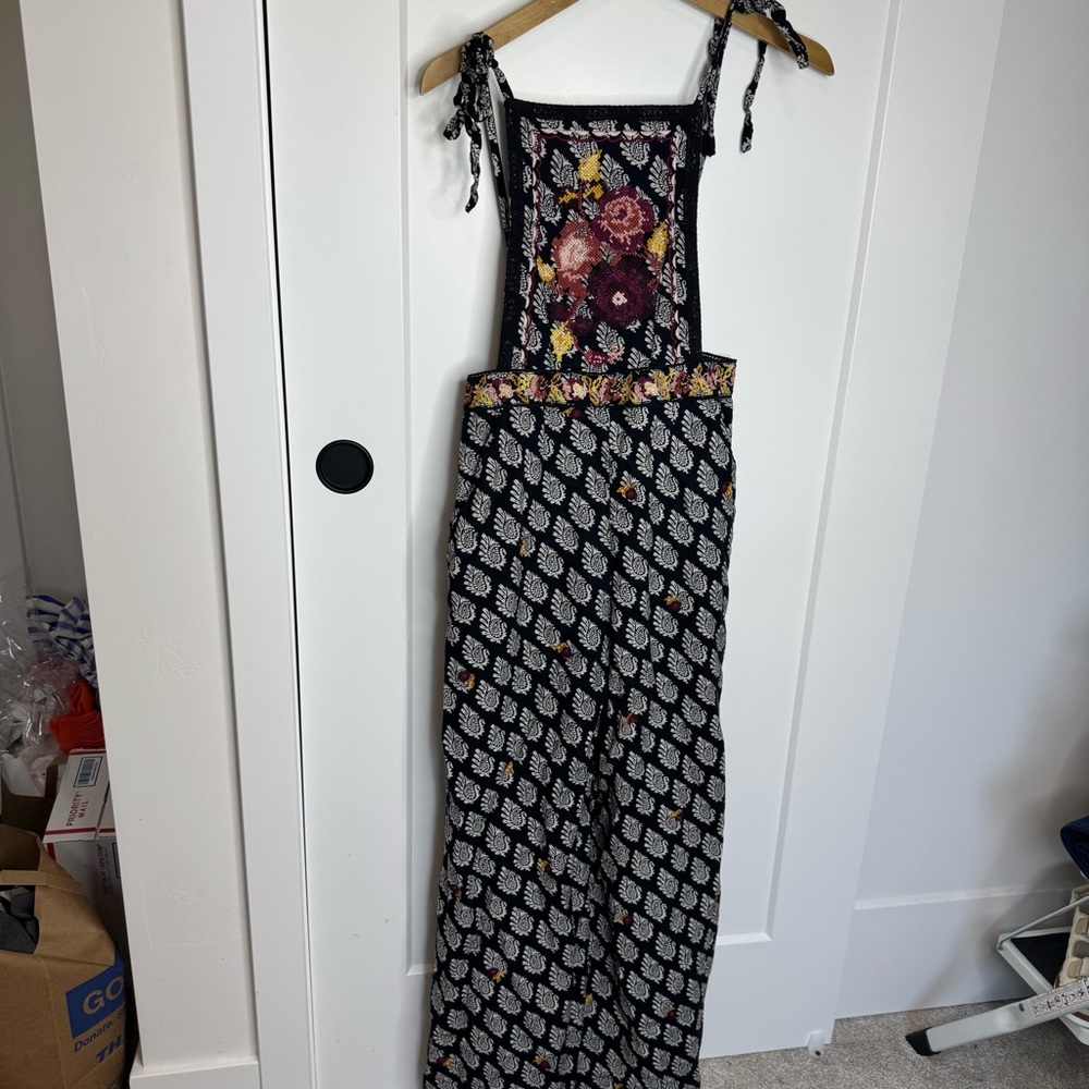 Anthropologie Embroidered Wide Leg Jumpsuit Motif Floral Tie Strap Size 6 - Picture 3 of 8